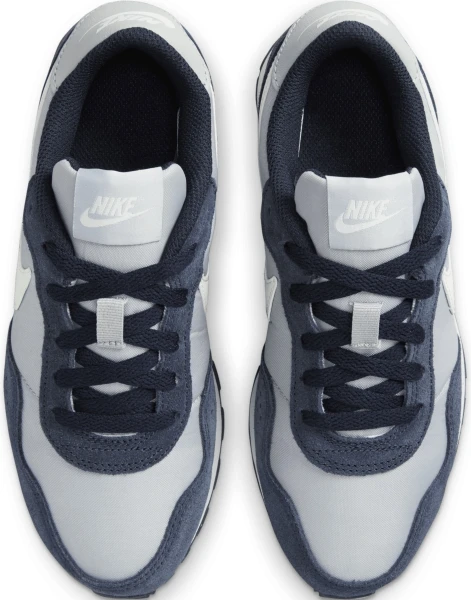 Кросівки підліткові Nike MD VALIANT (GS) темно-синьо-димчасто-блакитні CN8558-408