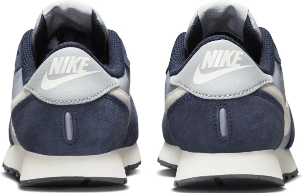 Кросівки підліткові Nike MD VALIANT (GS) темно-синьо-димчасто-блакитні CN8558-408