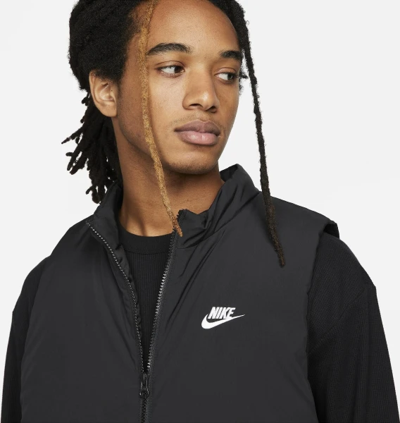 Жилетка Nike THERMA-FIT CLUB черная DX0676-010