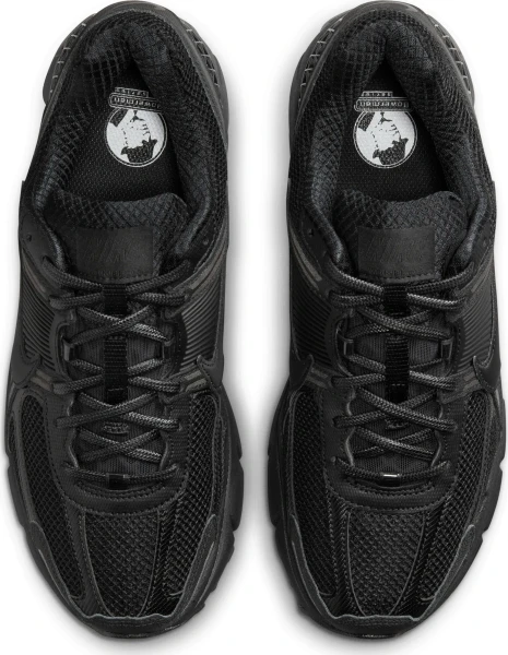 Кросівки Nike ZOOM VOMERO 5 чорні HF1553-001