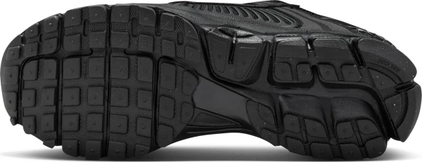 Кросівки Nike ZOOM VOMERO 5 чорні HF1553-001