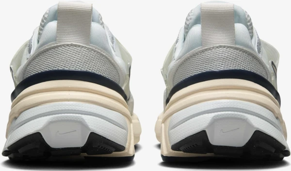 Кроссовки женские Nike V2K RUN светло-серо-персиково-темно-синие FD0736-004