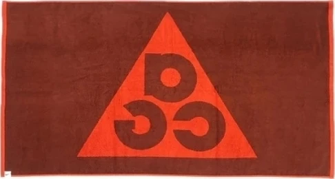Рушник Nike TOWEL ACG червоно-коричневий N.100.8820.613.OS
