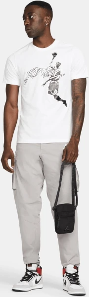 Сумка через плечо Nike AIRBORNE FESTIVAL BAG черная 9A0631-023