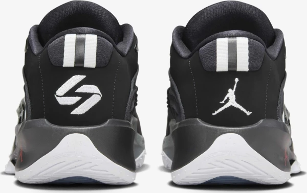 Кросівки баскетбольні Nike JORDAN LUKA 3 чорно-білі FQ1284-001