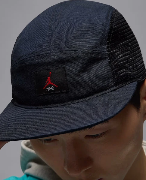 Кепка Nike JORDAN FLY JUMPMAN CAP черная FV5304-011