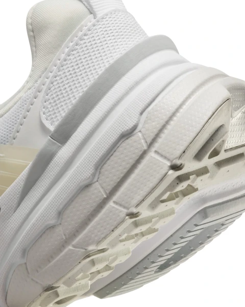 Кросівки жіночі Nike V2K RUN біло-срібні FD0736-104