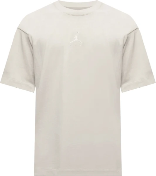 Футболка Nike JORDAN FLIGHT ESSENTIALS OVERSIZED молочная IB7345-133