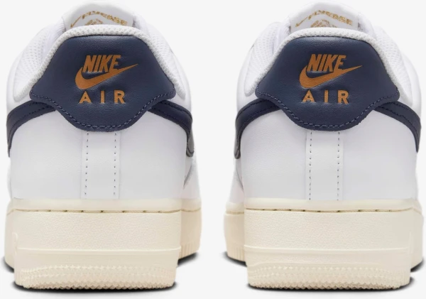 Кросівки жіночі Nike AIR FORCE 1 '07 FLYEASE біло-темно-синьо-золоті HJ9122-100