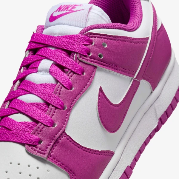 Кроссовки женские Nike DUNK LOW NEXT NATURE фуксиево-белые DD1873-110