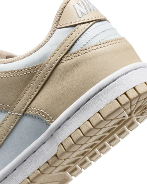 Кросівки підліткові Nike DUNK LOW (GS) бежево-білі FB9109-200