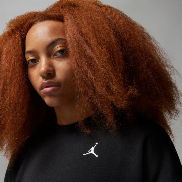 Свитшот женский Nike JORDAN BROOKLYN FLEECE CREWNECK черный FN4491-010