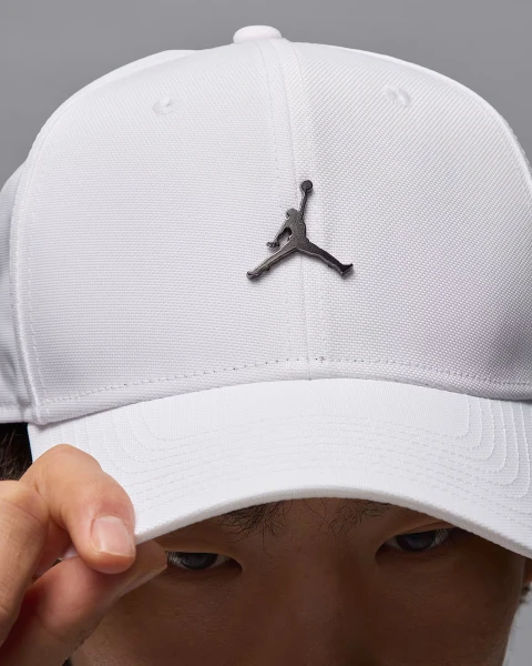 Кепка Nike JORDAN RISE STRUCTURED METAL JUMPMAN біла HM5750-100