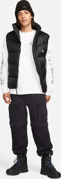 Спортивні штани Nike ACG SMITH SUMMIT CARGO PANTS чорні FN0428-010