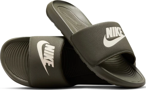 Шльопанці Nike VICTORI ONE SLIDE темно-оливкові CN9675-303