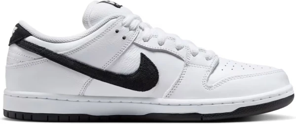 Кроссовки Nike SB DUNK LOW PRO бело-черные HF3704-100