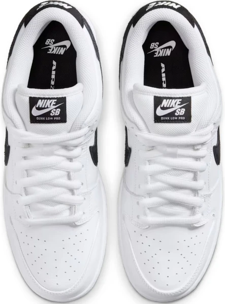 Кроссовки Nike SB DUNK LOW PRO бело-черные HF3704-100