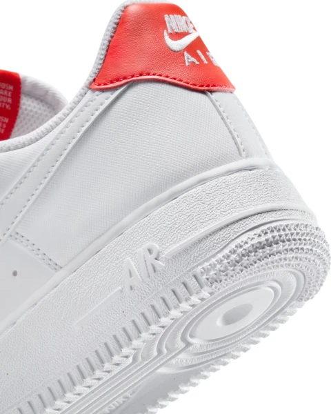 Кросівки жіночі Nike AIR FORCE 1 '07 біло-червоні IB7167-103