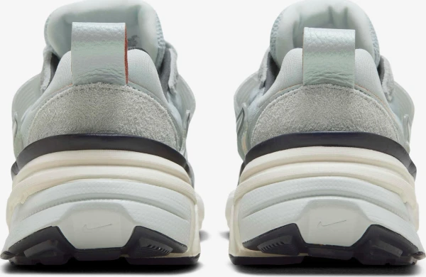 Кросівки жіночі Nike V2K RUN світло-бірюзові FN6703-003
