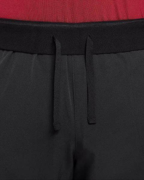 Шорти для тенісу Nike NIKECOURT ADVANTAGE DRI-FIT 8" чорні FZ9322-010