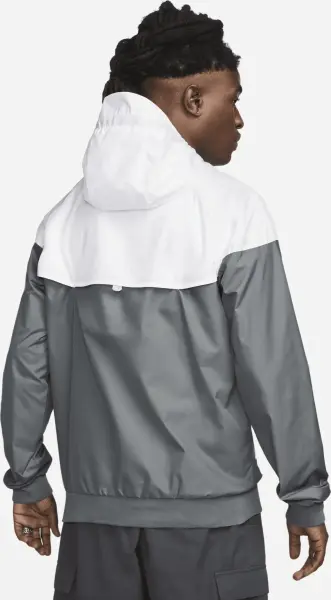 Вітровка Nike SPORTSWEAR WINDRUNNER JACKET сіро-біла 727324-084