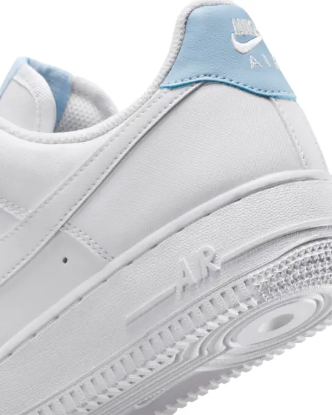 Кроссовки женские Nike AIR FORCE 1 '07 бело-голубые IB7167-101