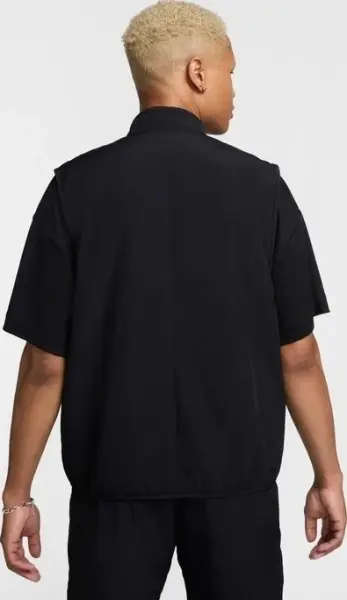 Жилетка Nike TECH WOVEN GILET черная FZ0748-010