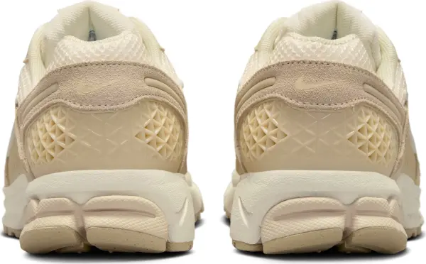 Кроссовки женские Nike ZOOM VOMERO 5 бежевые HQ0458-200
