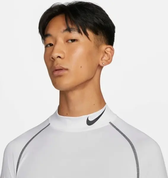 Термобелье футболка с длинным рукавом Nike PRO DRI-FIT белая DD1986-100