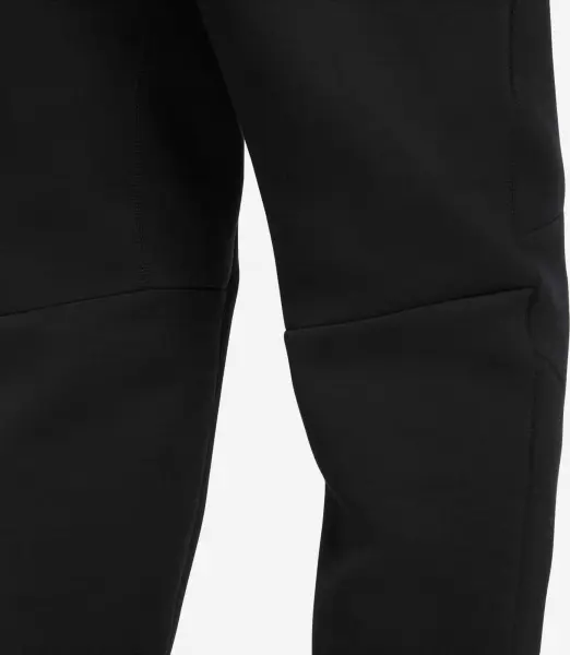 Спортивний костюм Nike SPORTSWEAR TECH FLEECE чорний FB7921-010&FB8002-010