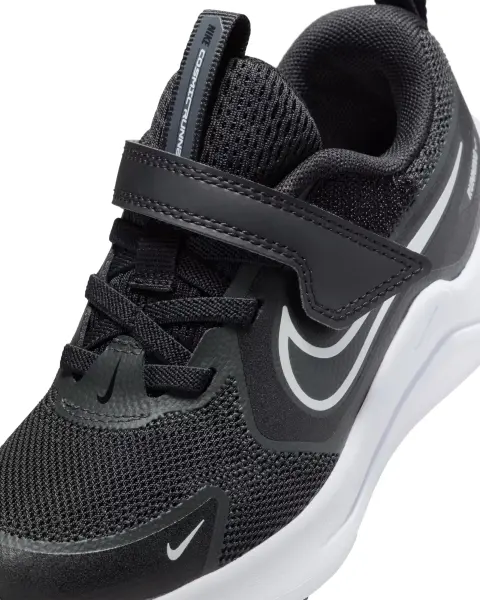 Кросівки дитячі Nike COSMIC RUNNER (PSV) чорно-білі HM4400-003