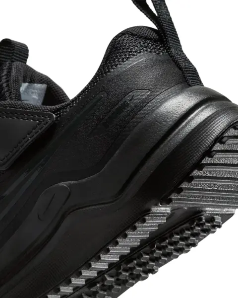 Кроссовки детские Nike COSMIC RUNNER (PSV) черные HM4400-001