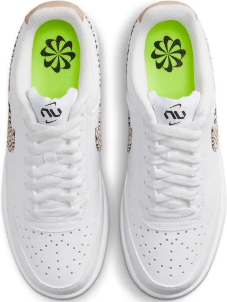 Кросівки жіночі Nike COURT VISION LOW NEXT NATURE X NIKE UNITED біло-світло-коричневі FN7323-100