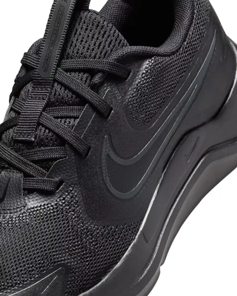 Кросівки підліткові Nike COSMIC RUNNER (GS) чорні HM4402-001