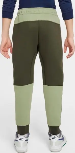 Спортивні штани підліткові Nike TECH FLEECE оливково-світло-зелені FD3287-325