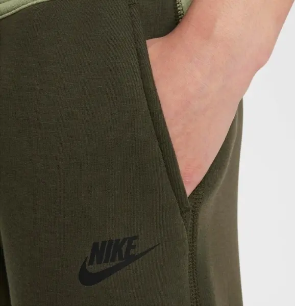 Спортивні штани підліткові Nike TECH FLEECE оливково-світло-зелені FD3287-325