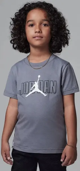 Спортивный комплект детский Nike JORDAN SNEAKER SCHOOL серо-черный 85D722-023