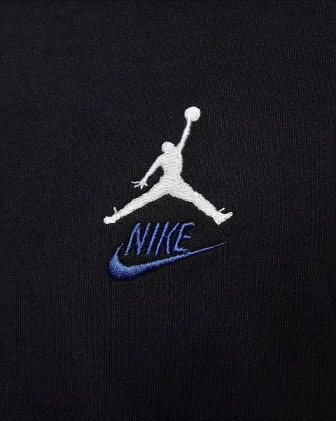 Футболка Nike JORDAN RARE AIR чорна IB7526-010
