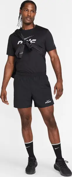 Футболка для бігу Nike MILER FLASH DRI-FIT UV RUNNING чорна IB4127-010