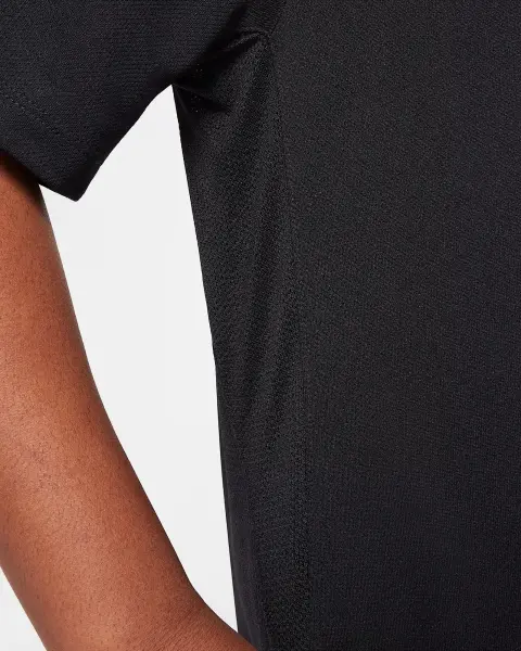 Футболка подростковая Nike MULTI DRI-FIT черная HJ3743-010