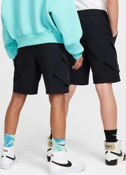 Шорти підліткові Nike SPORTSWEAR CITY UTILITY чорні FZ4903-010