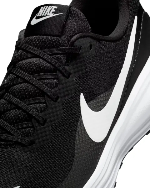 Кроссовки беговые Nike REVOLUTION 8 черные HJ9198-003