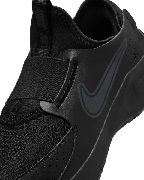 Кроссовки беговые подростковые Nike FLEX RUNNER 3 (GS) черные FN1294-002