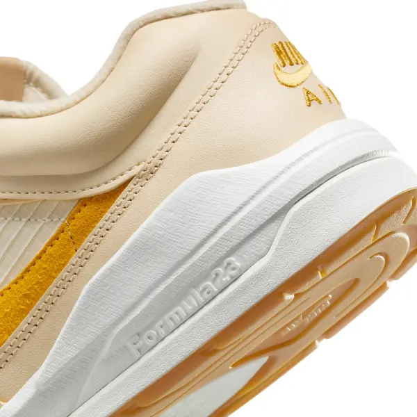 Кросівки жіночі Nike JORDAN STADIUM 90 бежево-жовті FN0584-200