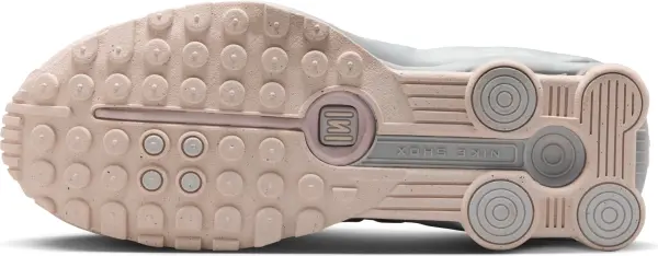 Кросівки жіночі Nike SHOX R4 світло-рожево-срібні AR3565-600