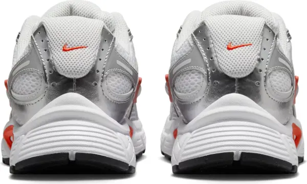 Кросівки жіночі Nike V5 RNR біло-срібно-помаранчеві HQ7901-100