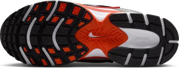 Кросівки жіночі Nike V5 RNR біло-срібно-помаранчеві HQ7901-100