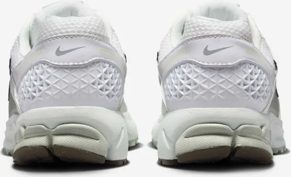 Кроссовки женские Nike ZOOM VOMERO 5 бело-мятно-коричневые FJ2028-103