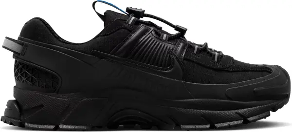 Кросівки жіночі Nike ZOOM VOMERO ROAM WINTERIZED чорні HQ2181-004