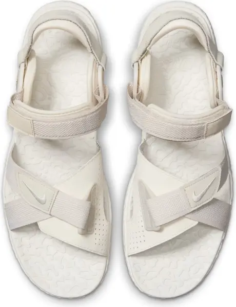 Сандали Nike ACG AIR DESCHUTZ+ молочные FN5201-001